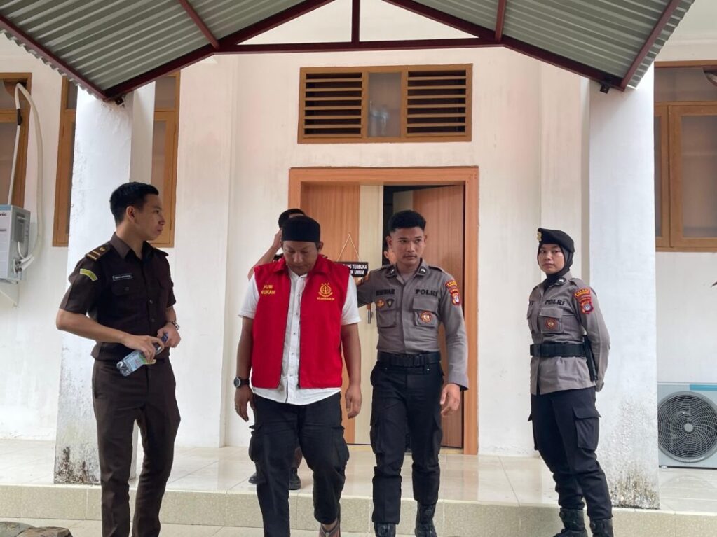 Oknum ASN Nunukan saat menjalani sidang